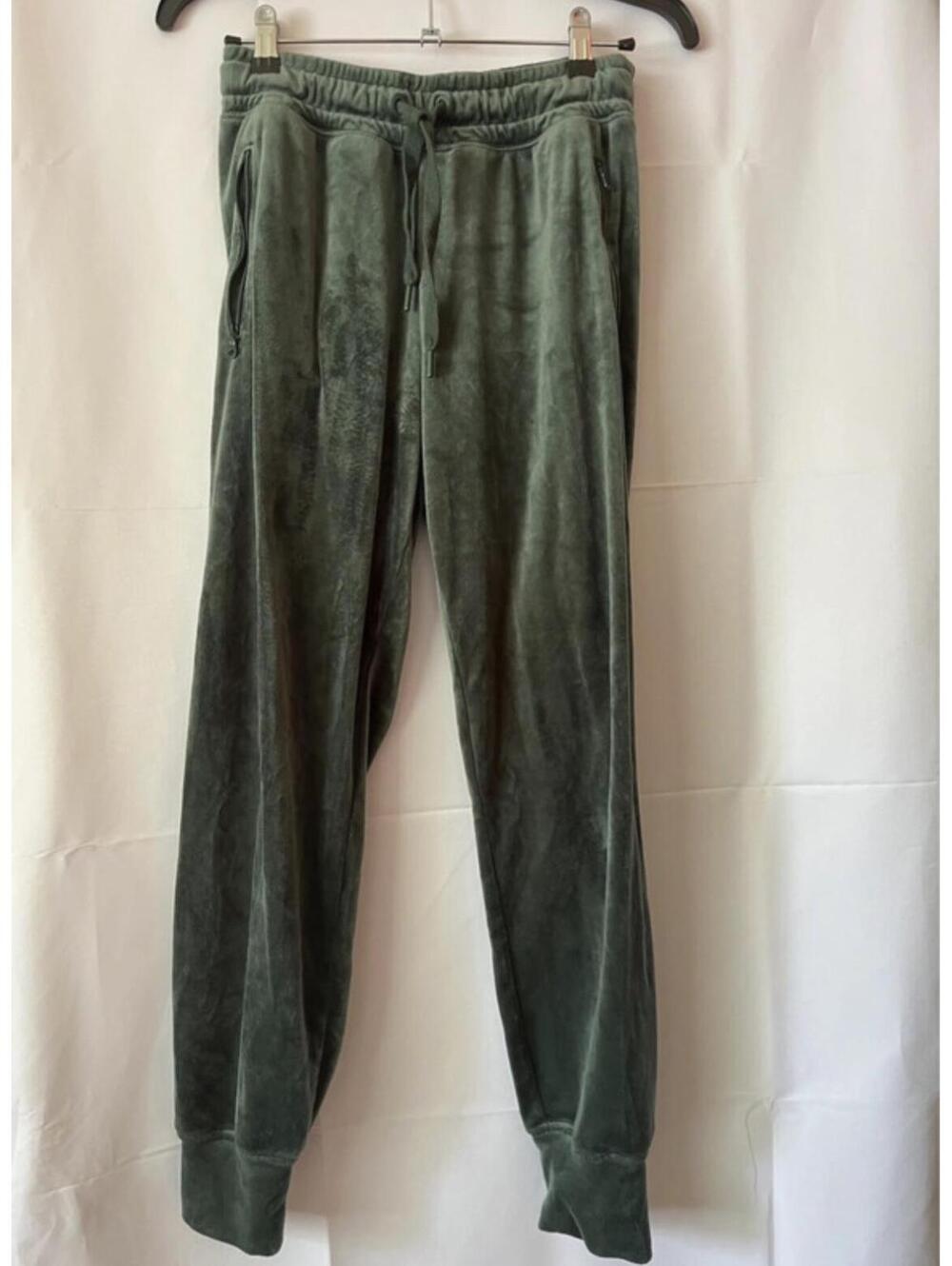 OFFLINE By Aerie Velour Lounge Set Sage Green Small - Picture 4 of 10